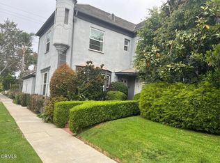 366 S Crescent Dr, Beverly Hills, CA 90212