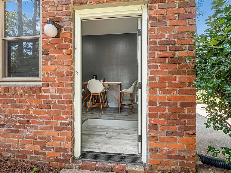 5460 Scofield Rd #B — Photo 14