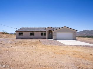 1666 Vereda Neblina, Rio Rico, AZ 85648