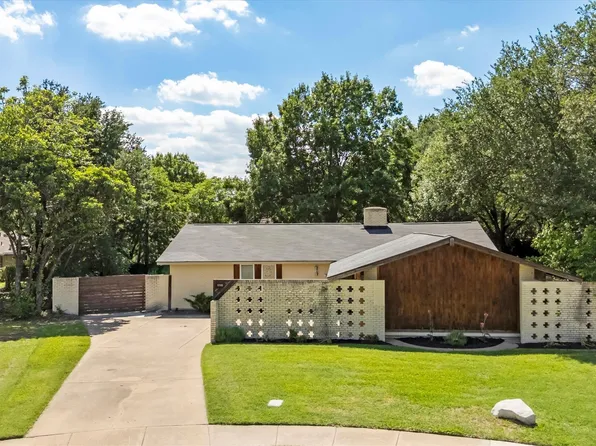 1110 Hadrian Ct, Irving, TX 75062