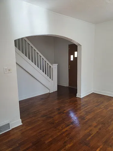 610 S 8th Ave Photo 1