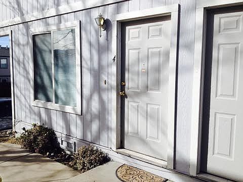 1st image of 3931 Pheasant Dr Unit 4