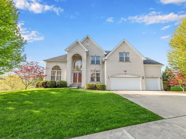 523 W Ruhl Rd, Palatine, IL 60074