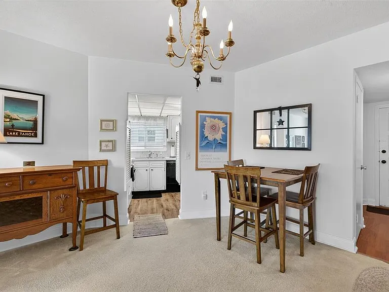 1200 N Shore Dr NE #201 — Photo 16