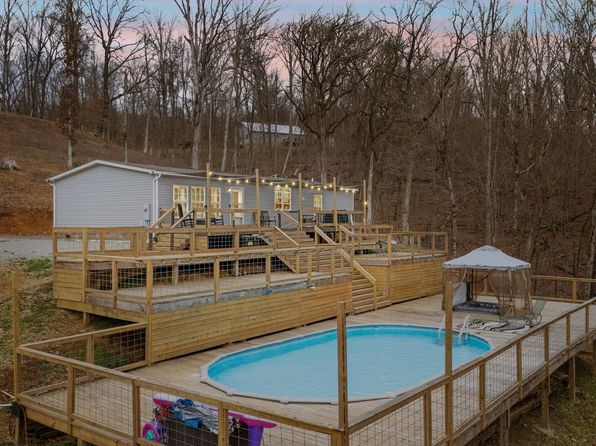 1005 Freda Ln, Friendsville, TN 37737