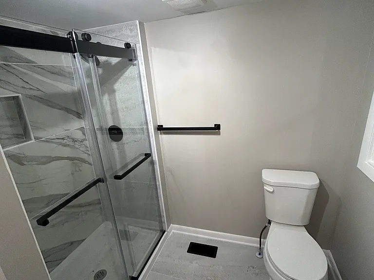 1205 Cline Ave #B — Photo 18