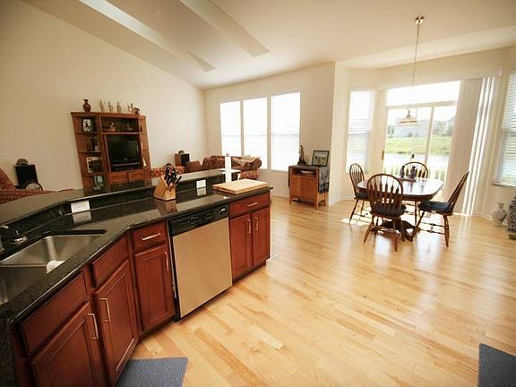 Upgraded Kitchen