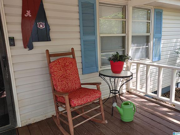 3rd image of 158 Lovette Ln