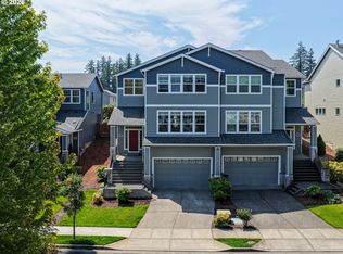 15900 SW Snowy Owl Ln, Beaverton, OR 97007