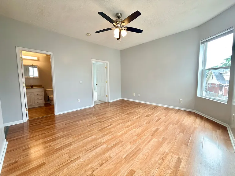 3254 Berwyn Pl — Photo 13