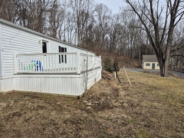 4360 Glenville Rd, Cochranville, PA 19330