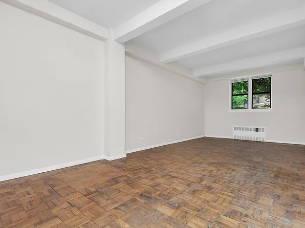 2830 Briggs Ave #Wia, Bronx, NY 10458