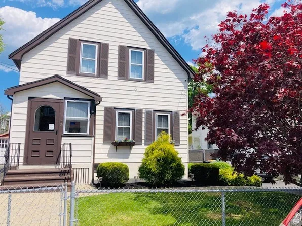 91 Marshall St, Winthrop, MA 02152