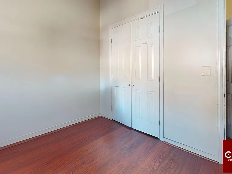 18 S Huntington Ave #2D — Photo 8