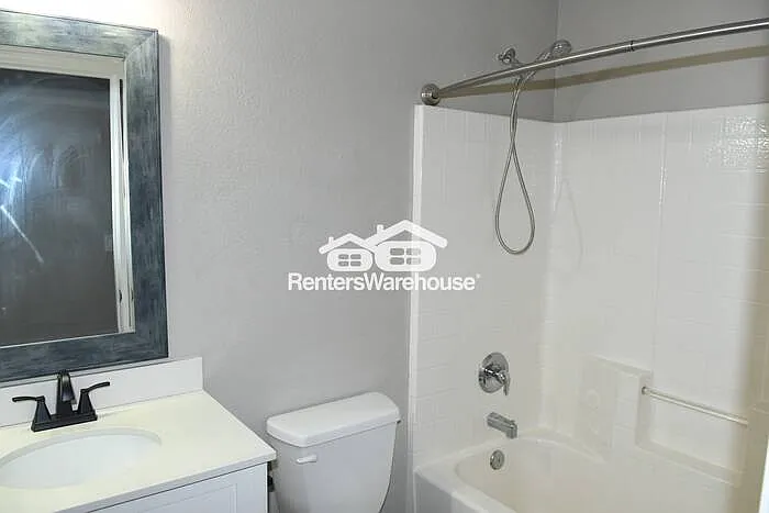 3282 W Belle Ave — Photo 9