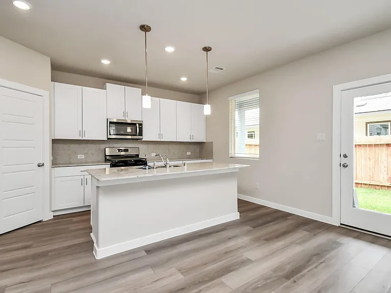 8408 Rising Stream Dr — Photo 16
