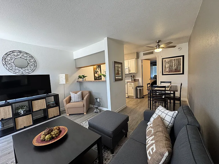 5995 N 78th St #1073 — Photo 2