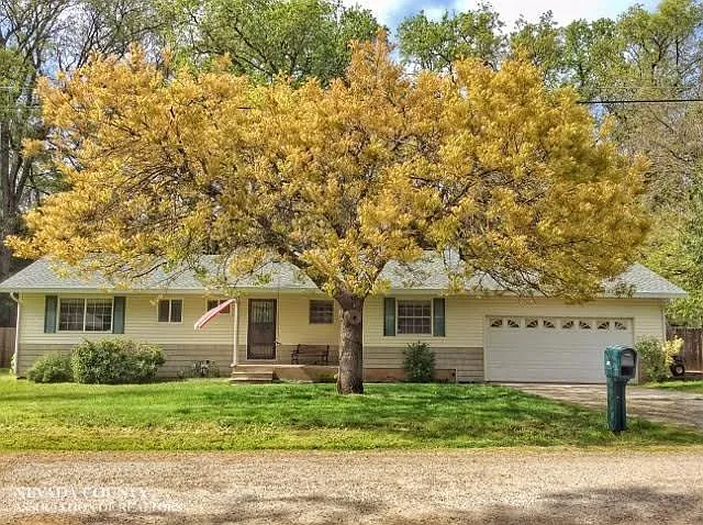17210 Clover Rd photo 1