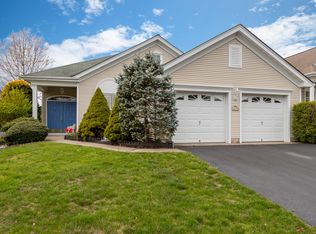 68 Greenways Ln, Lakewood, NJ