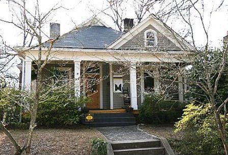 Sweet 1908 Bungalow!