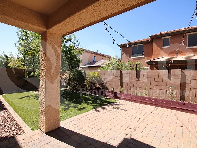 3464 E Carla Vista Dr — Photo 23