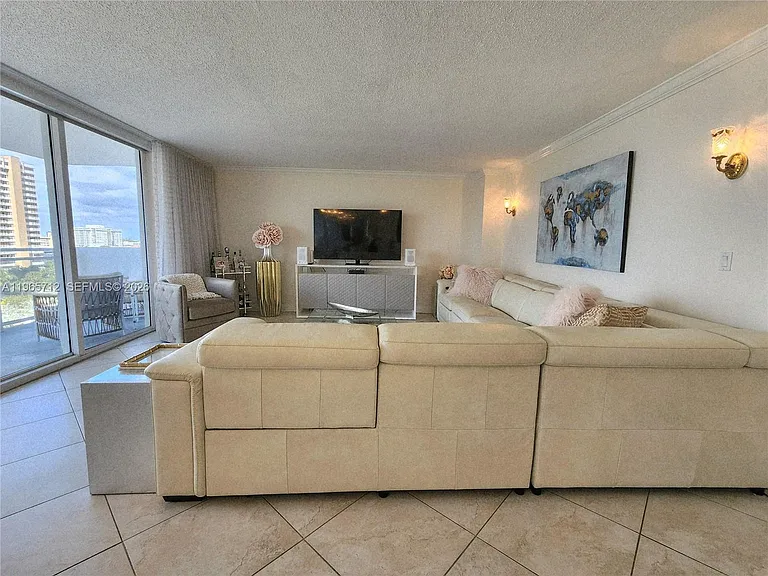 2030 S Ocean Dr #626 — Photo 18