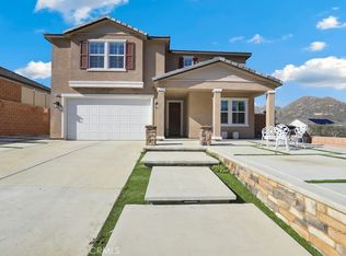 21300 Bison Mesa Rd #R, Riverside, CA 92507