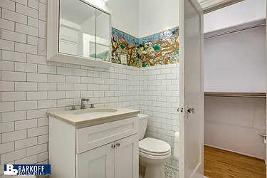 Rented by Barkoff Residential 