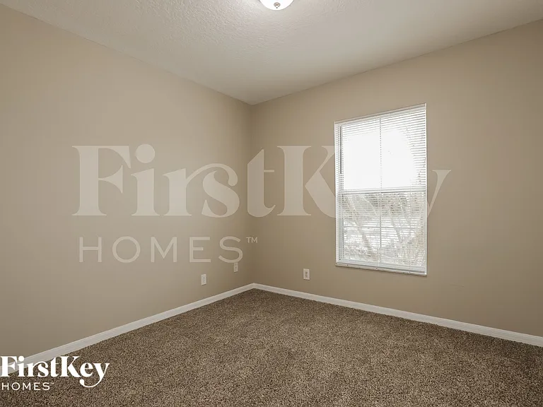 228 Draw Bridge Ln — Photo 13