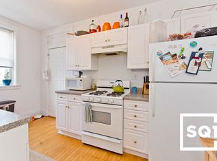 1438 W Belle Plaine Ave UNIT 1, Chicago, IL 60613