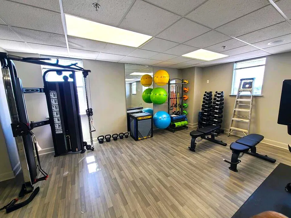 1315 East Blvd #533