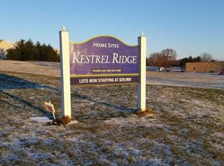 429 Vista Cir, Columbus, WI 53925