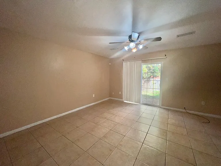 1 Deal Ave NW — Photo 4