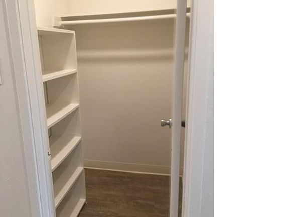 3rd image of 463 Wooster Ave APT A15