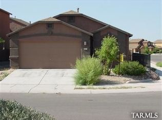 2372 E Calle Joya De Ventura, Tucson, AZ 85706