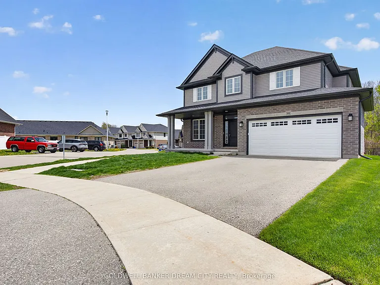 98 Livingston Dr — Photo 3