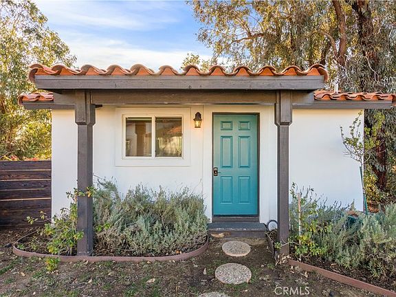 4th image of 38250 Pratt Rd