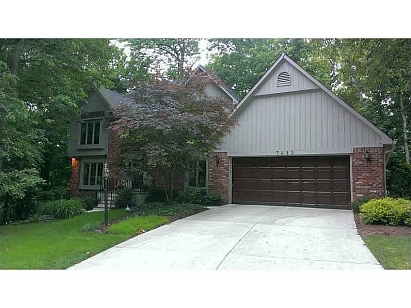 7412 Oakland Hills Cir photo 1