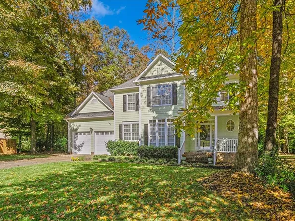 413 Chadwick Ln, Efland, NC 27243