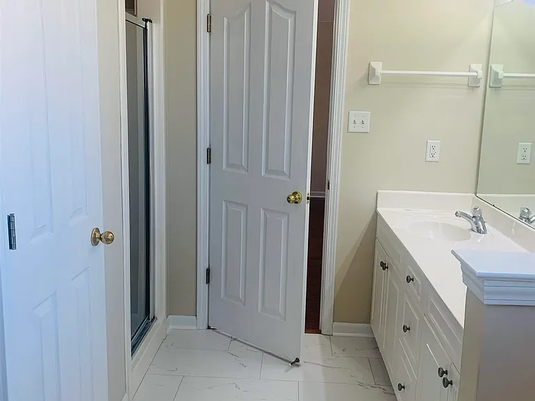 5068 Welbourne Cv — Photo 10