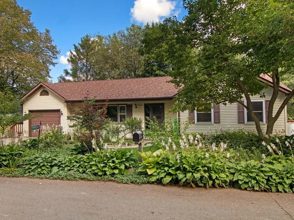 29924 Woodlawn DRIVE, Burlington, WI 53105