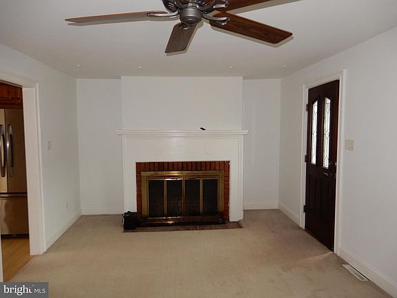 4th image of 1215 Lower State Rd