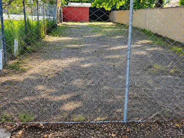 9627 B Street, Oakland, CA 94603