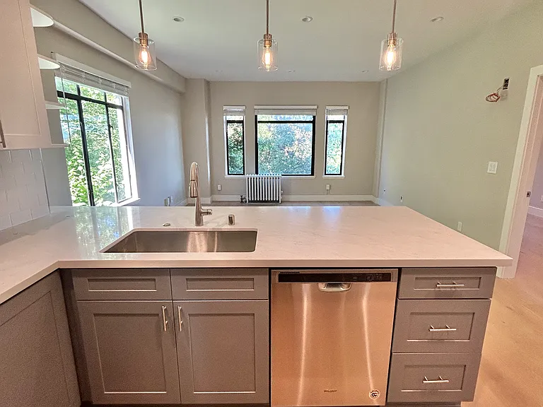 Chestnut Place — Photo 9