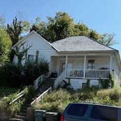 1st image of 277 Norfolk Ave