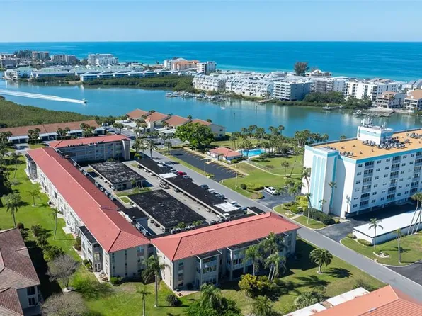 10215 Regal Dr APT 56, Largo, FL 33774