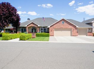 2203 S 77th Ave, Yakima, WA 98903