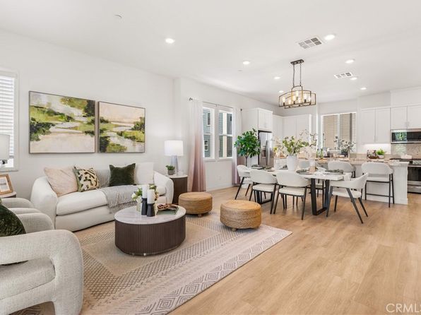 257 Sash, Irvine — photo 1