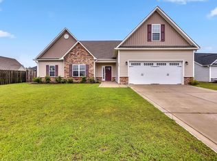 503 Saltworks Ln, Sneads Ferry, NC 28460