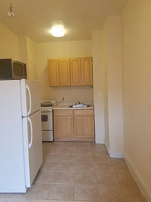 Rented by CG Realty | media 28